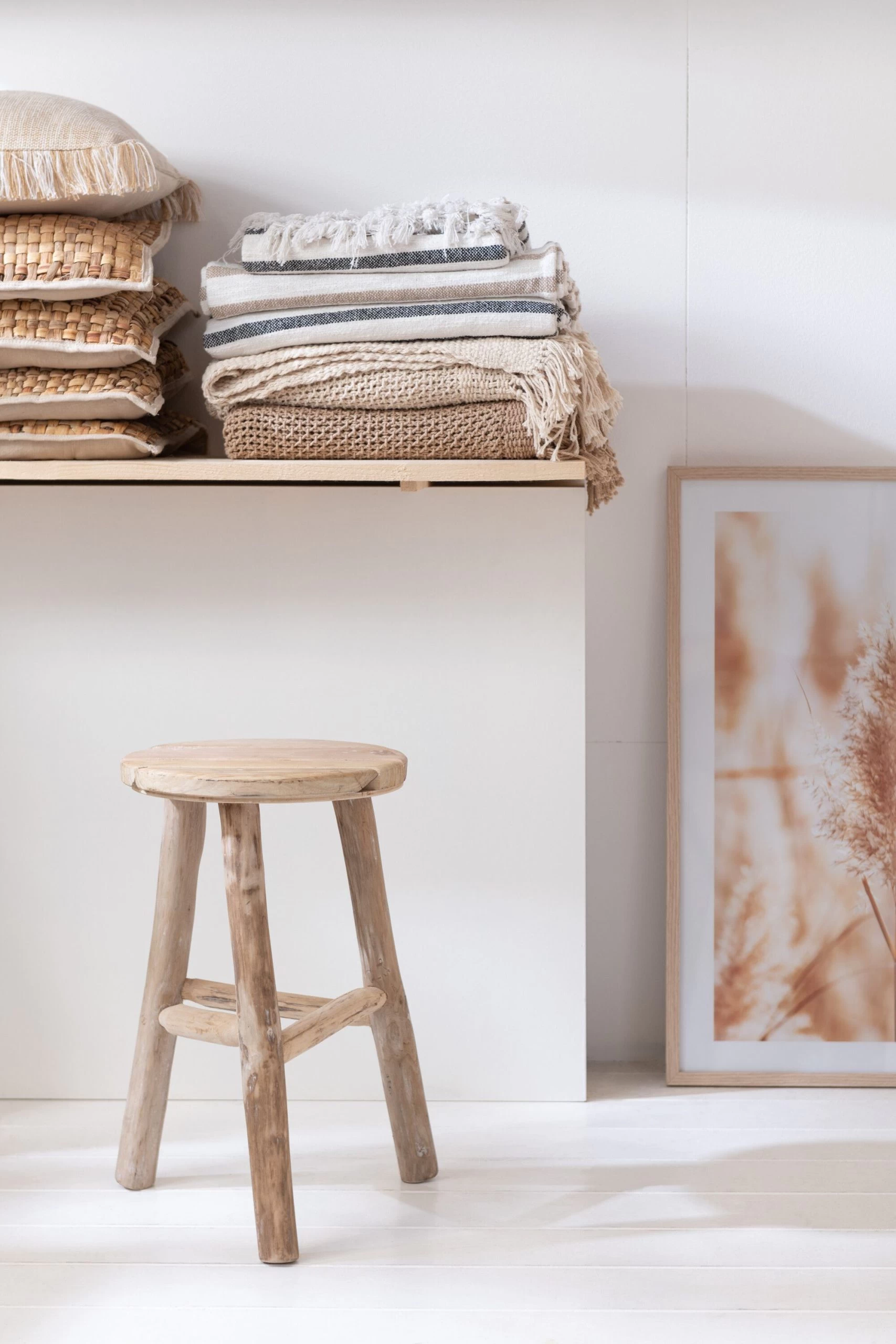 Kruk Rond Hout White Wash M - Afbeelding 4